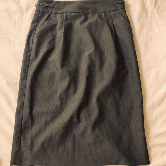 Grey Pencil Skirt - Picture 2 of 3